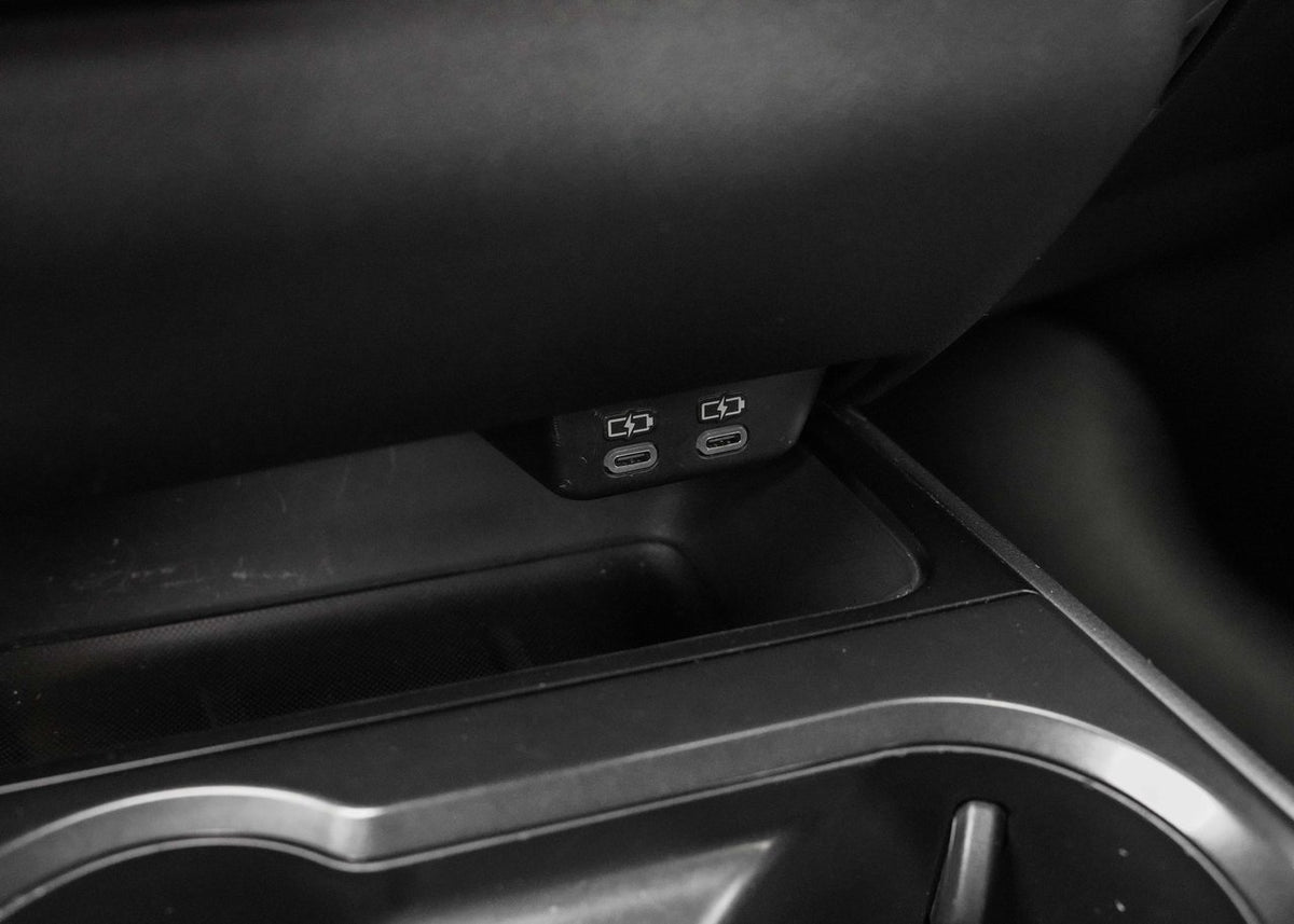 2023 Lexus UX 250h F SPORT DESIGN AWD BAS KM TOIT CARPLAY