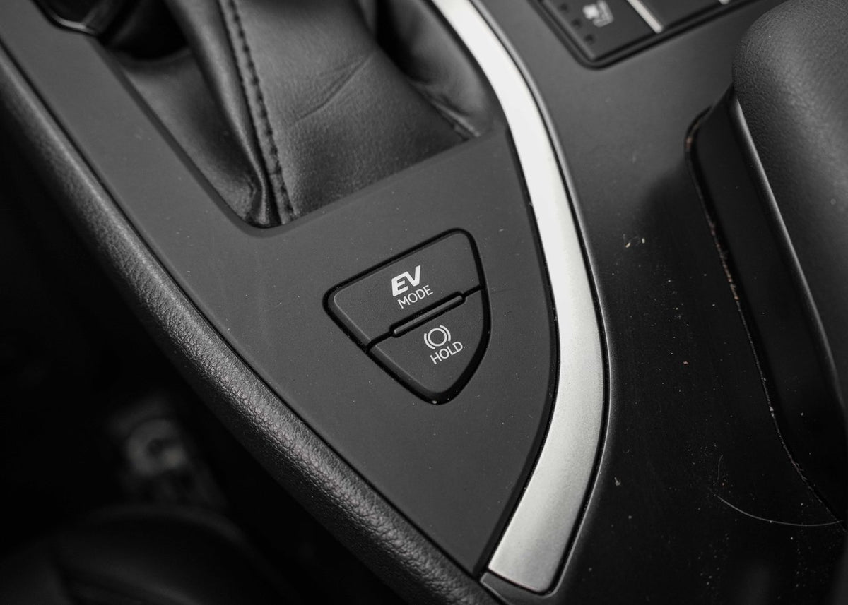 2023 Lexus UX 250h F SPORT DESIGN AWD BAS KM TOIT CARPLAY