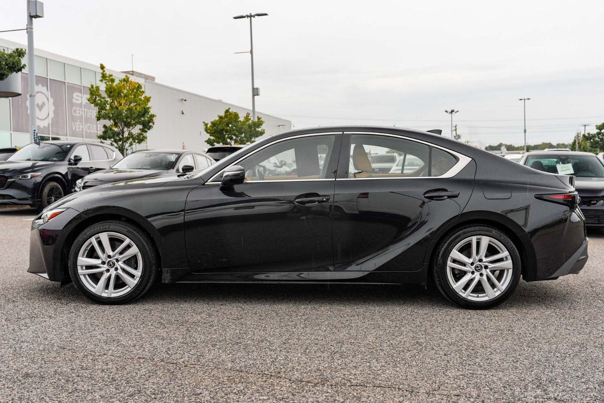 2022 Lexus IS IS 300