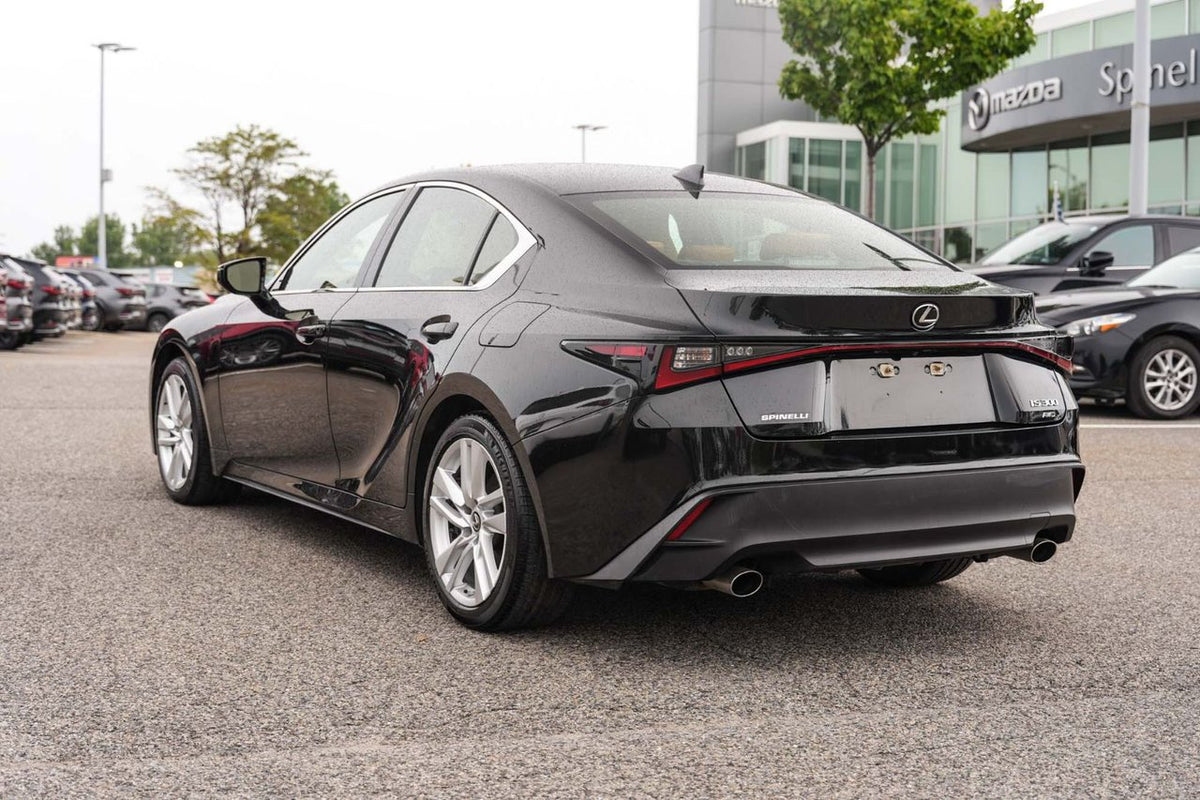 2022 Lexus IS IS 300