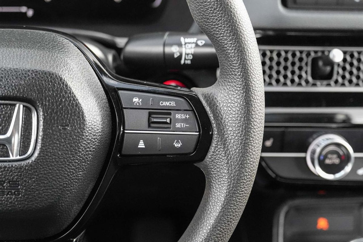 2025 Honda Civic Sedan LX; DEMARREUR CAMERA SIEGES CHAUFFANT *BAS/LOW KM*