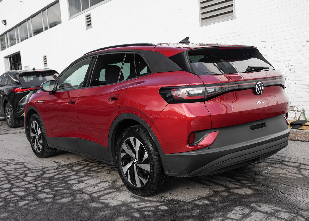 2023 Volkswagen ID.4 Pro