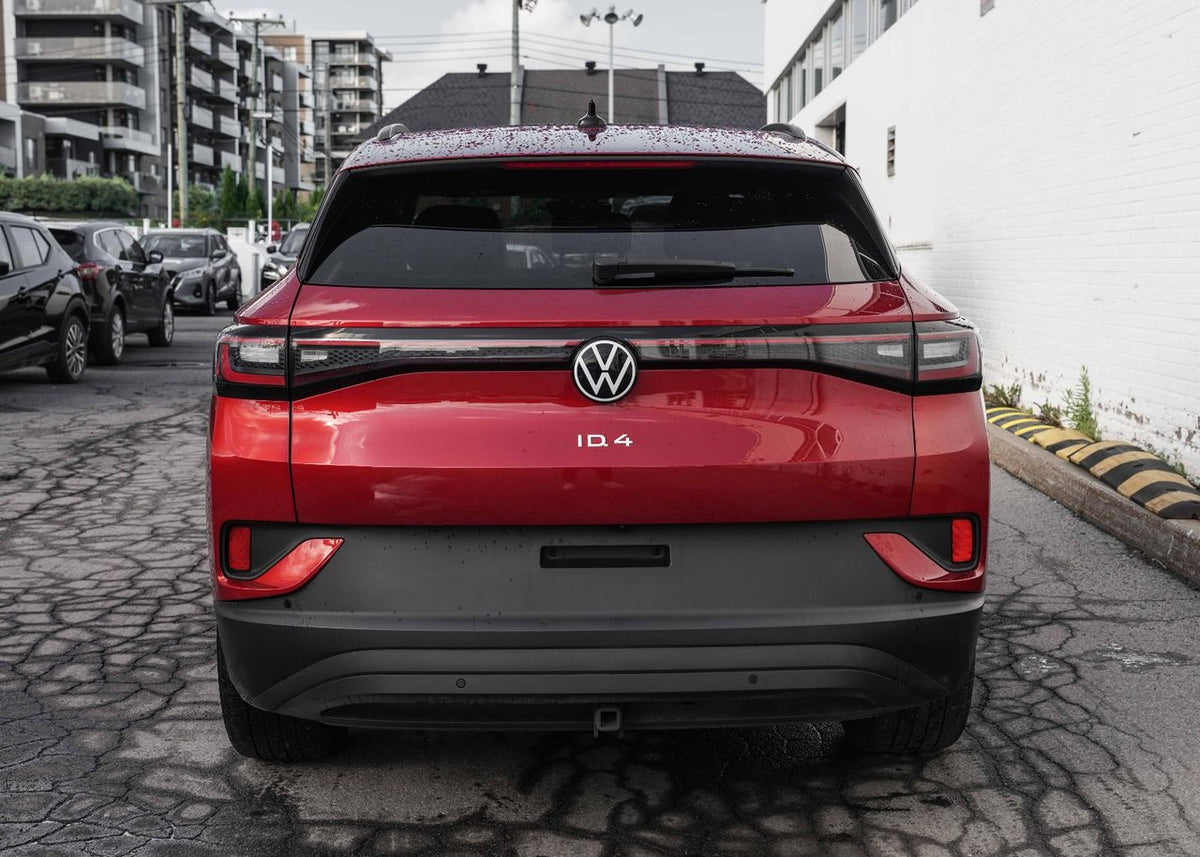 2023 Volkswagen ID.4 Pro