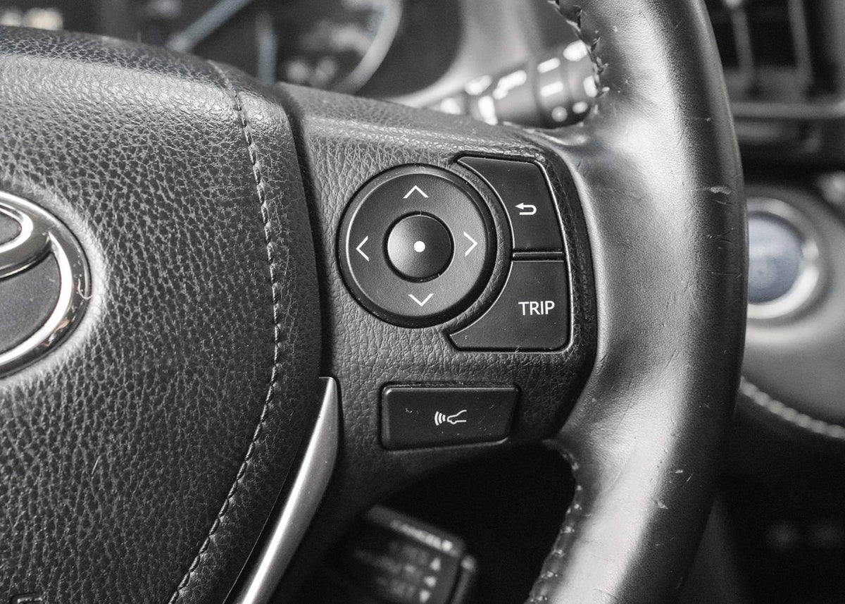 2018 Toyota RAV4 Hybrid LE+