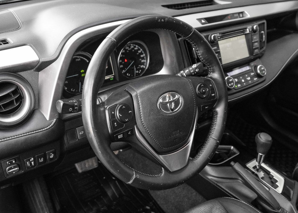 2018 Toyota RAV4 Hybrid LE+