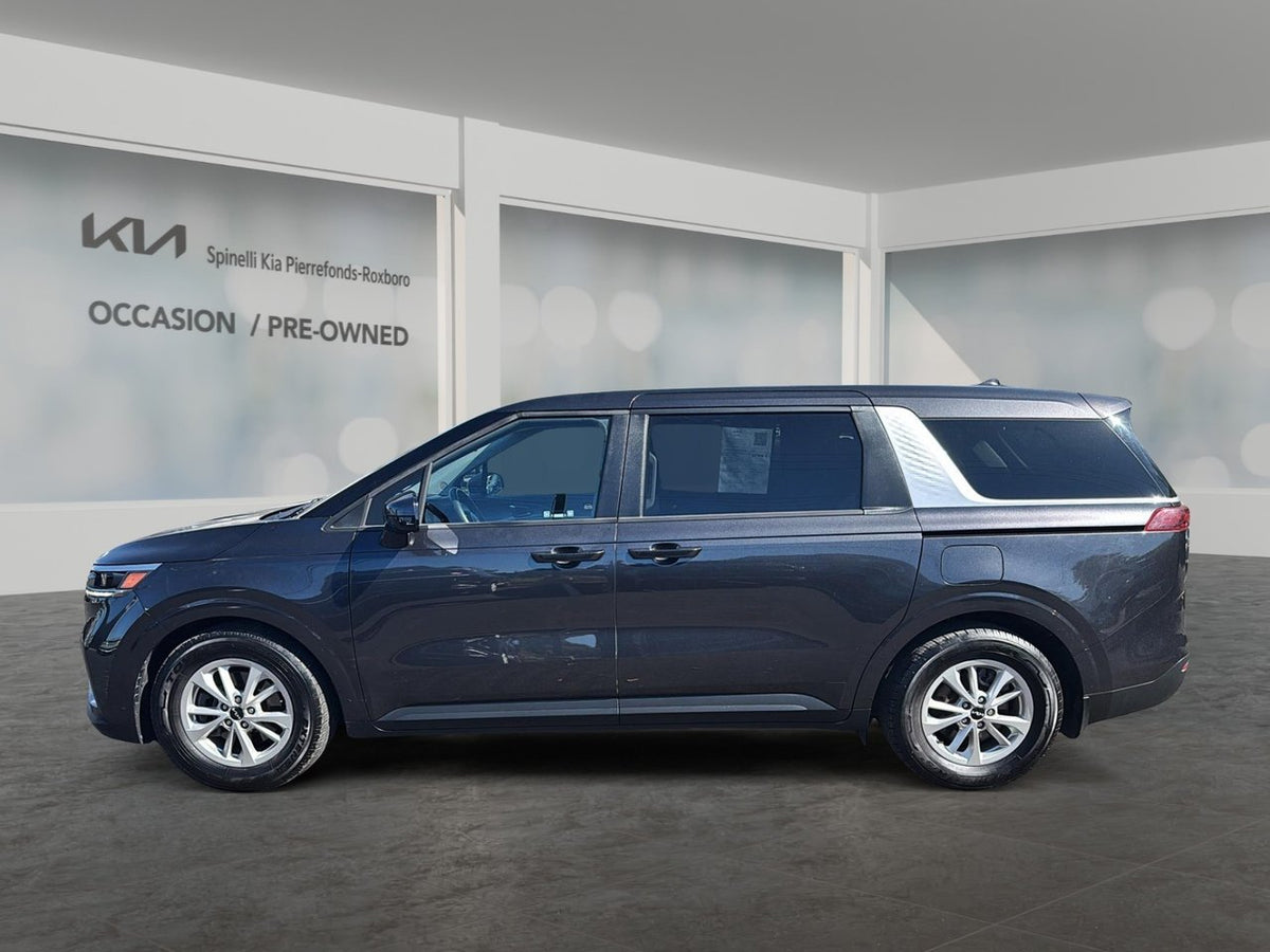 2023 Kia Carnival LX