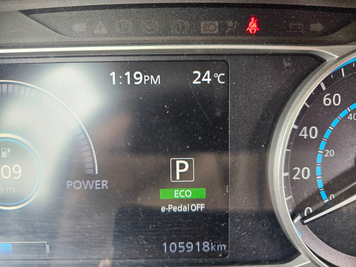 2019 Nissan LEAF SV; CAMERA NAV ANGLES MORT SIEGES+VOLANT CHAUFFANT