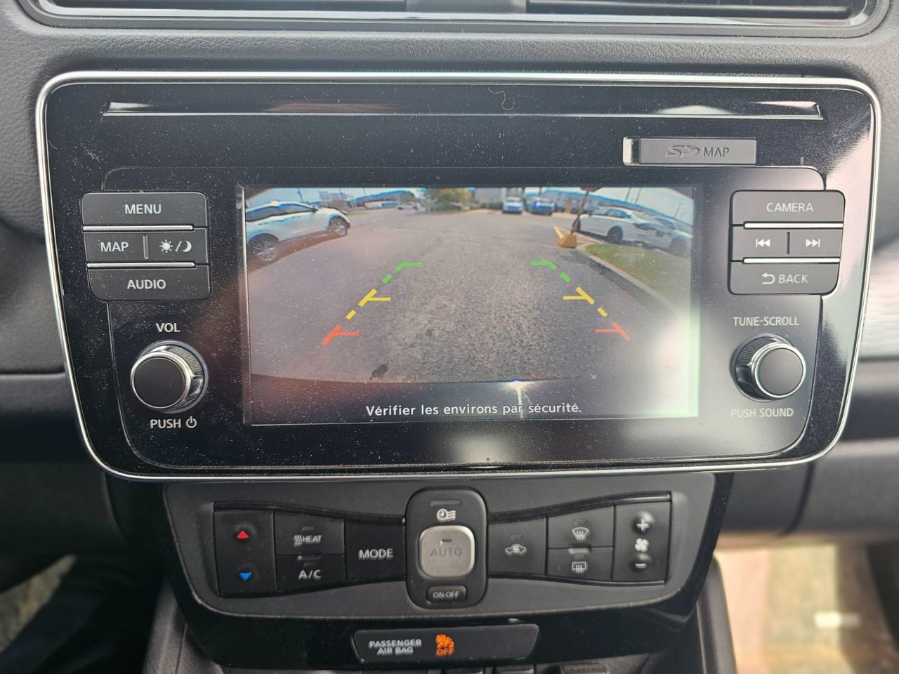 2019 Nissan LEAF SV; CAMERA NAV ANGLES MORT SIEGES+VOLANT CHAUFFANT