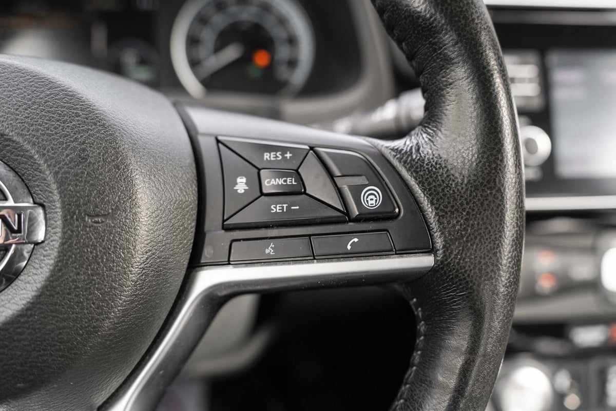 2019 Nissan LEAF SV; CAMERA NAV ANGLES MORT SIEGES+VOLANT CHAUFFANT