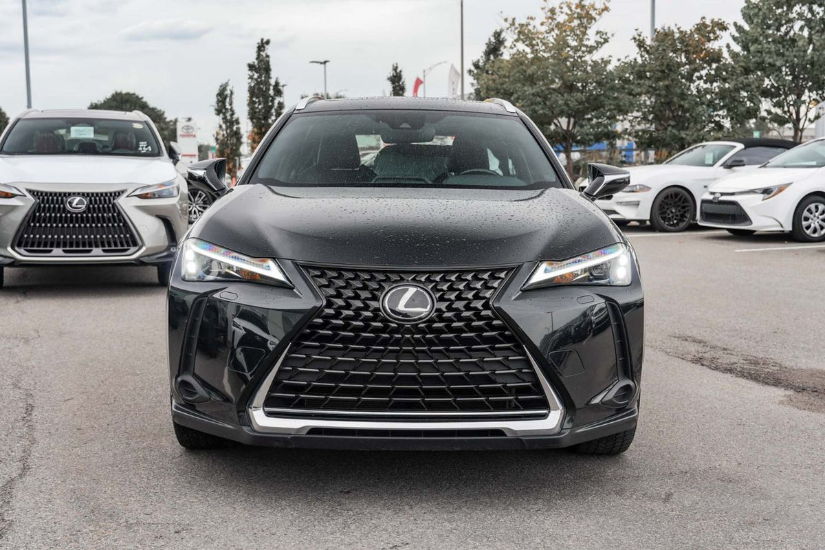 2024 Lexus UX 250h PREMIUM AWD HYBRIDE BAS KM CUIR TOIT CARPLAY