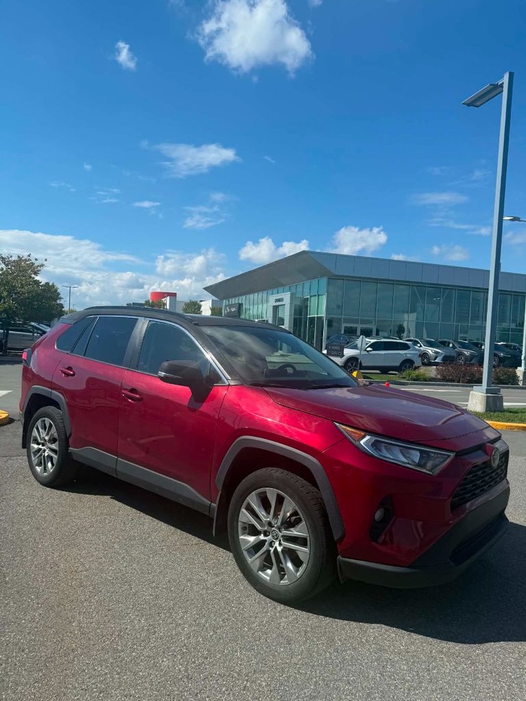 2021 Toyota RAV4 XLE PREMIUM AWD