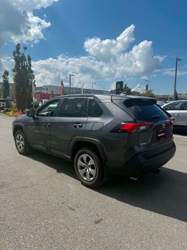 2022 Toyota RAV4 LE AWD