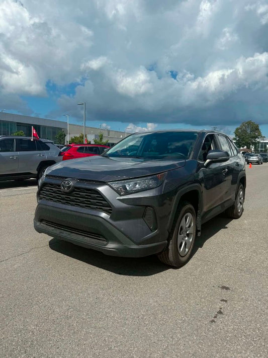2022 Toyota RAV4 LE AWD