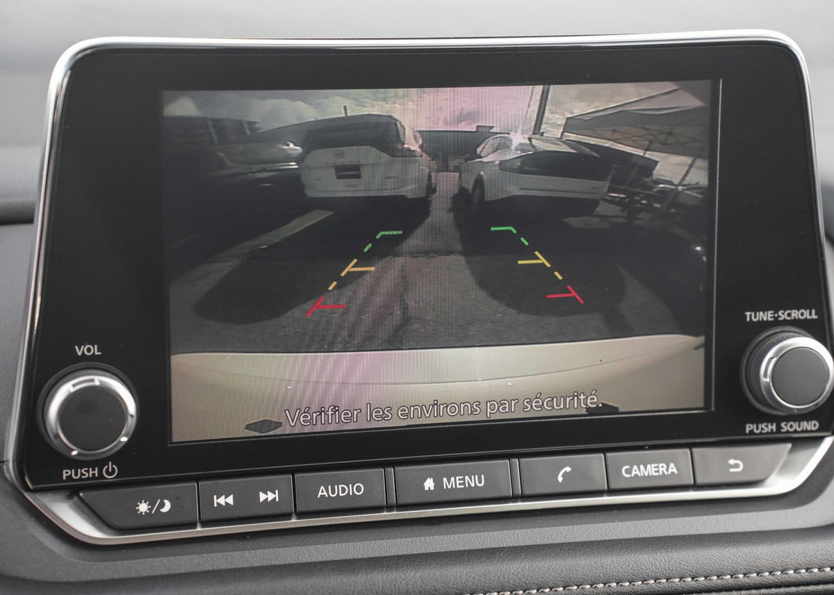 2024 Nissan Rogue SV Moonroof
