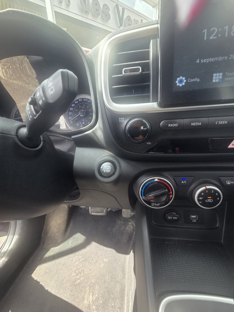 2020 Hyundai Venue Preferred