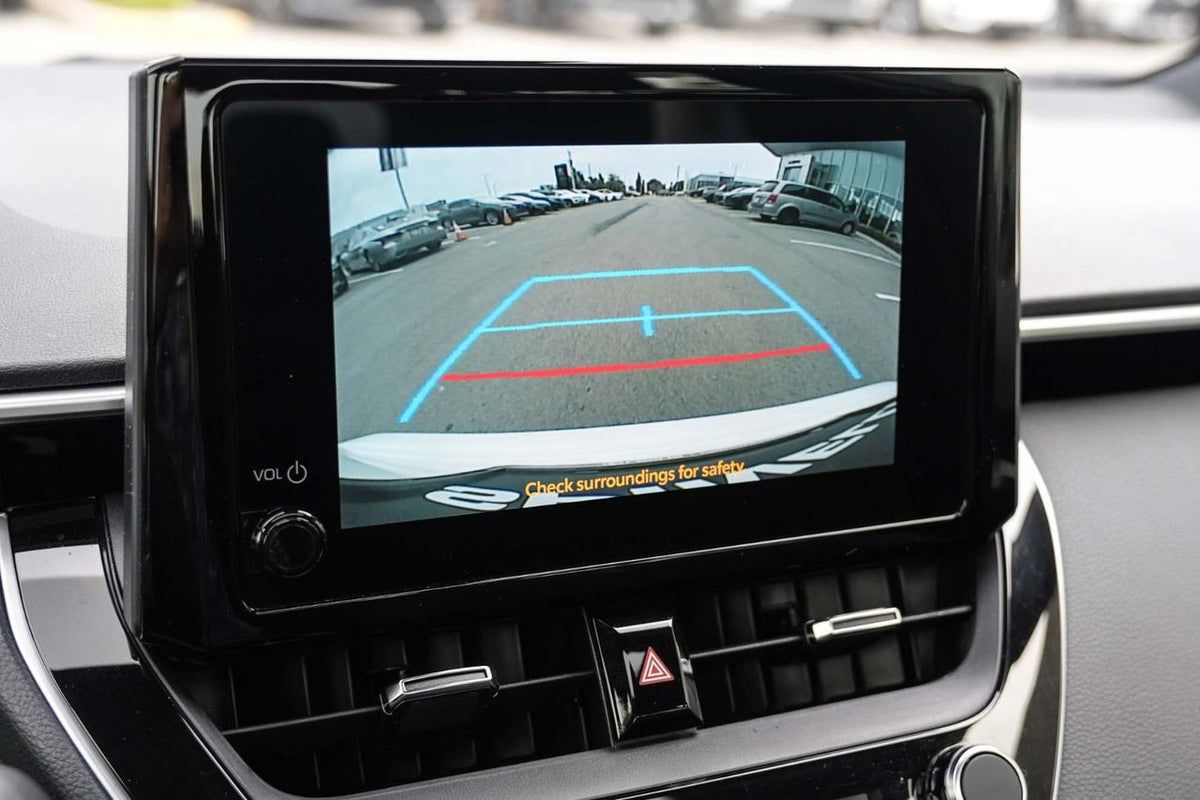2024 Toyota Corolla Hybrid SE AWD BAS KM TOIT CARPLAY BLUETOOTH