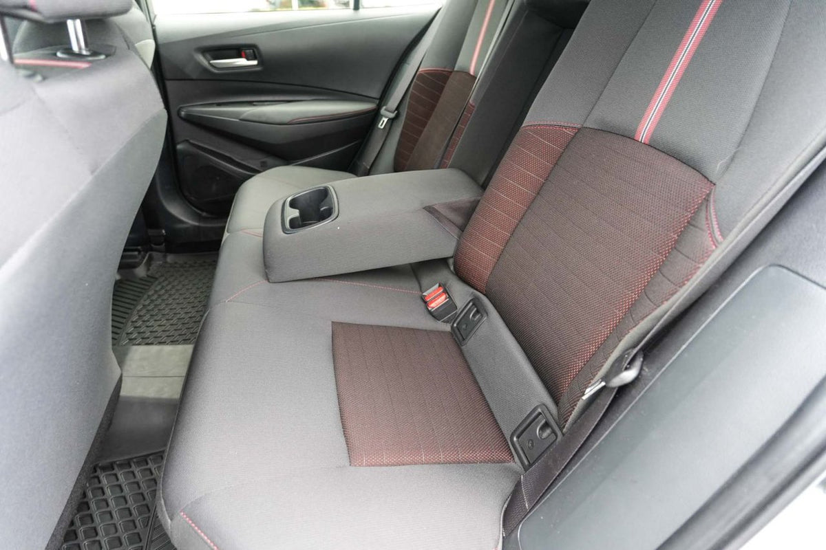 2024 Toyota Corolla Hybrid SE AWD BAS KM TOIT CARPLAY BLUETOOTH