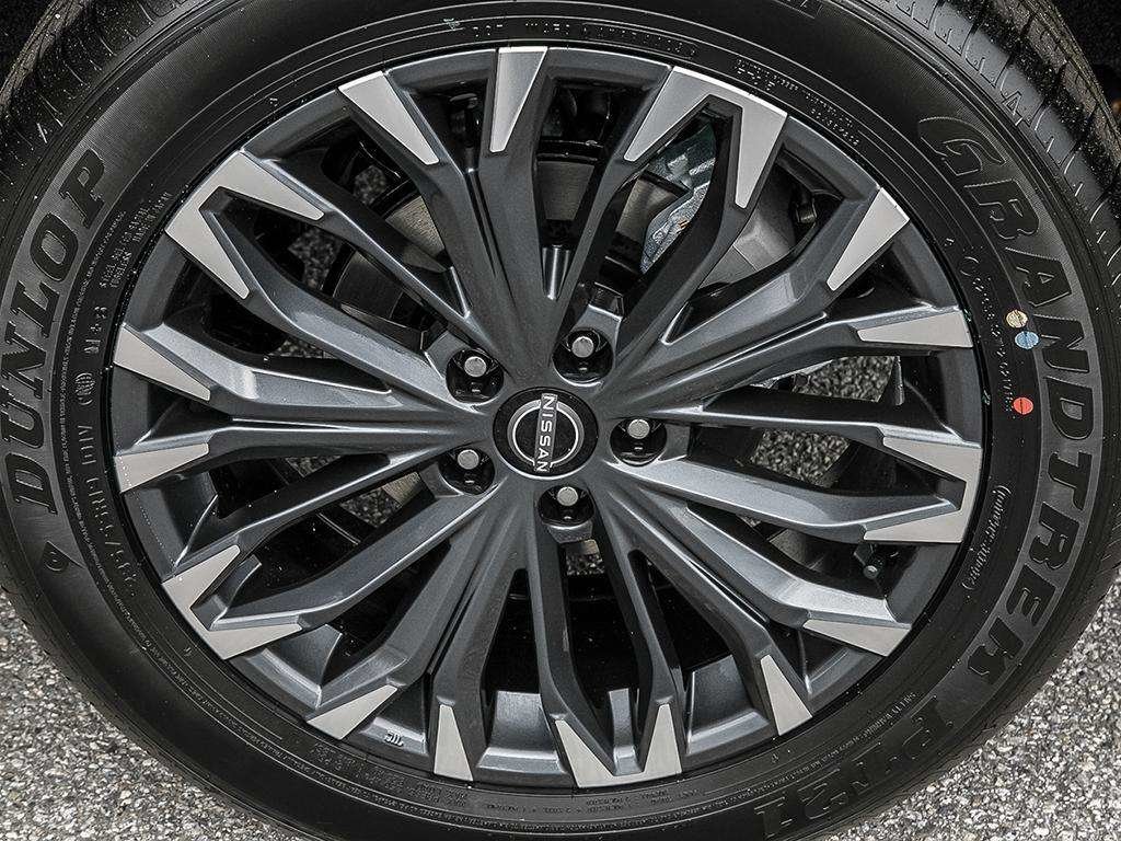 2026 Nissan Rogue AWD Platinum