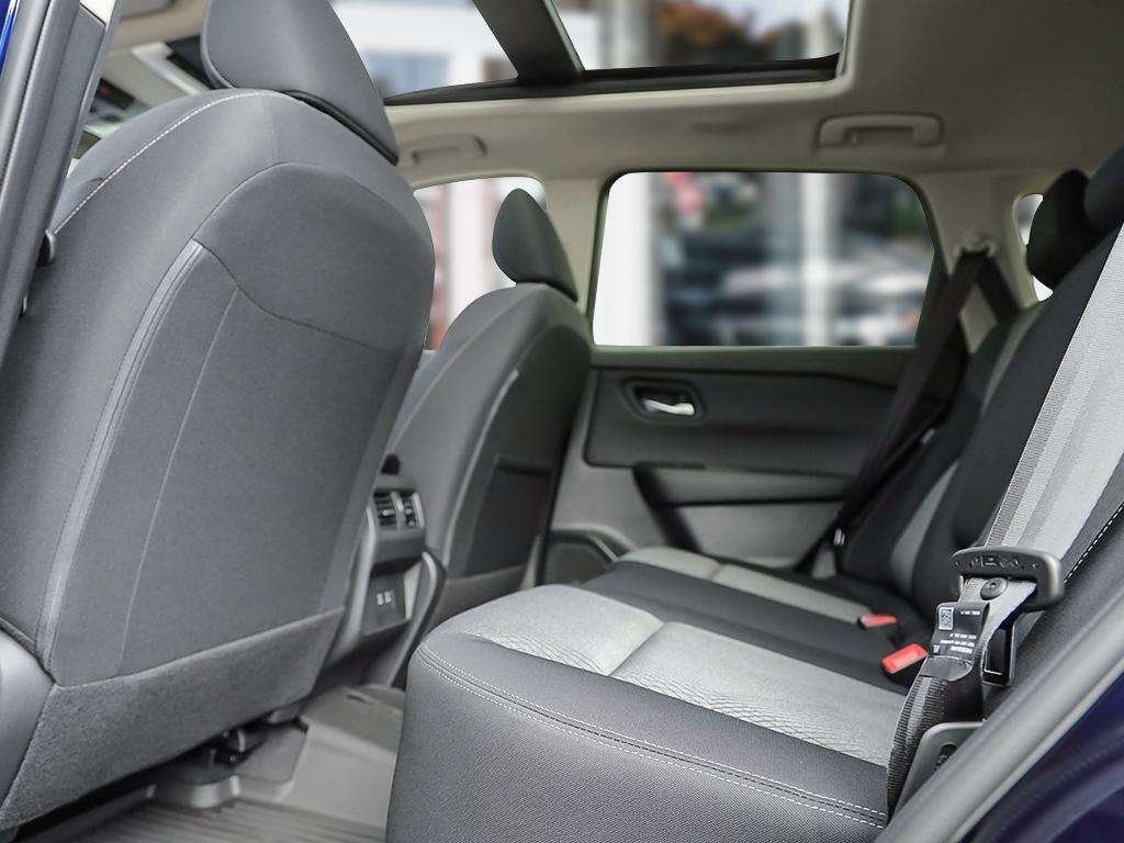 2026 Nissan Rogue AWD SV Moonroof