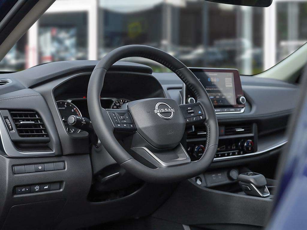 2026 Nissan Rogue AWD SV Moonroof