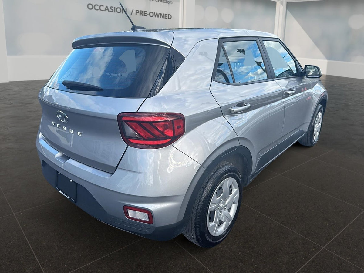 2025 Hyundai Venue Essential
