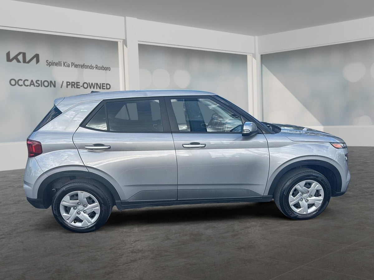 2025 Hyundai Venue Essential