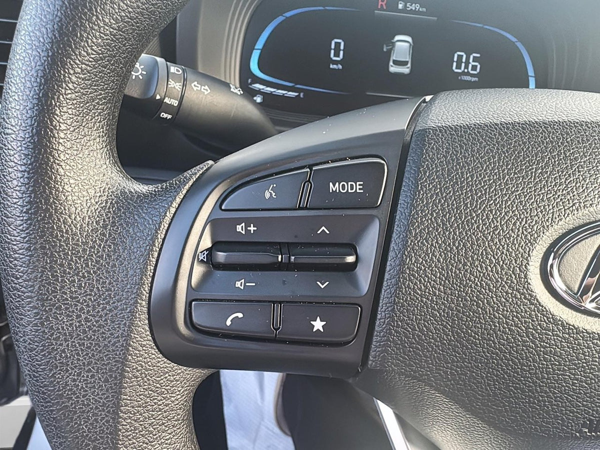 2025 Hyundai Venue Essential