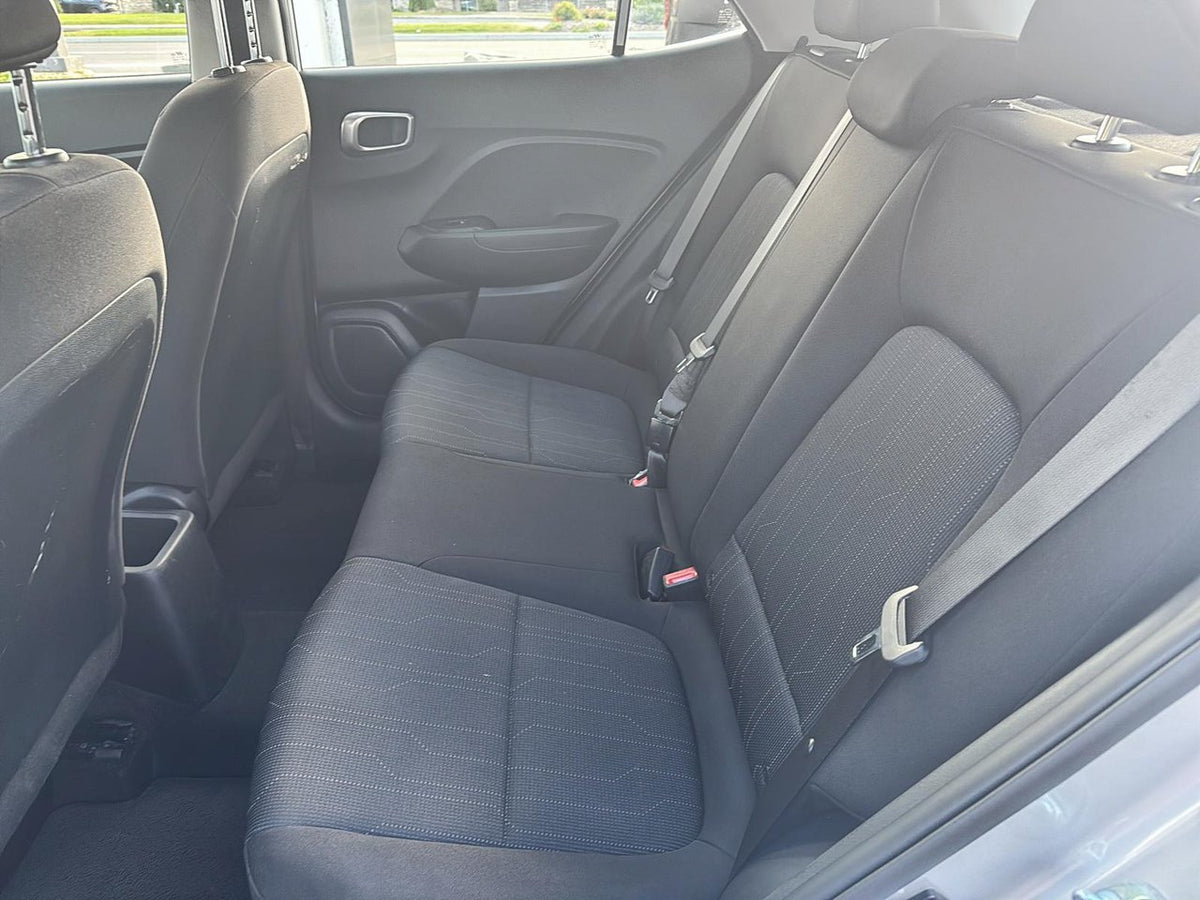 2025 Hyundai Venue Essential