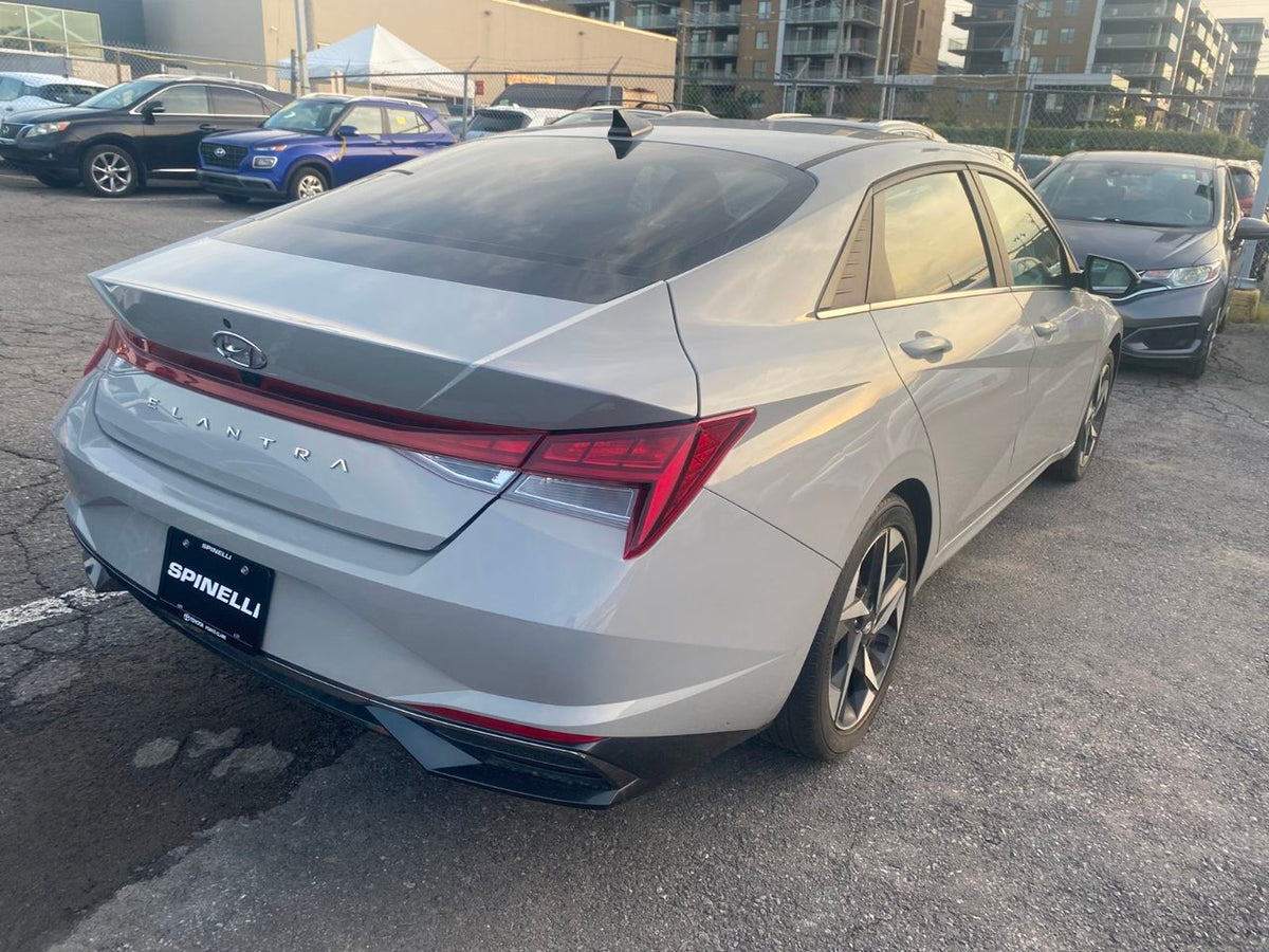 2022 Hyundai Elantra Ultimate