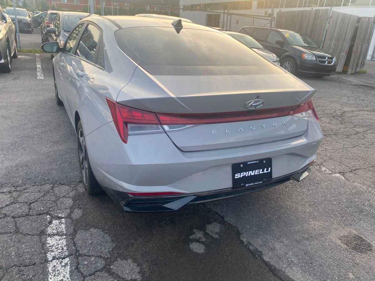 2022 Hyundai Elantra Ultimate