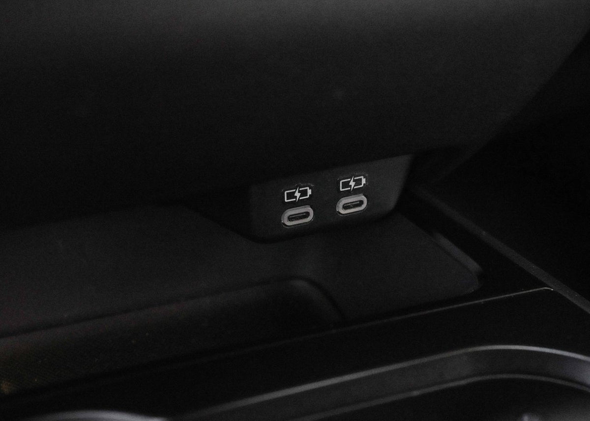 2023 Lexus UX 250h **PREMIUM HYBRIDE AWD**