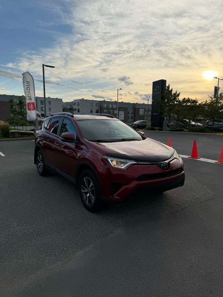 2018 Toyota RAV4 LE