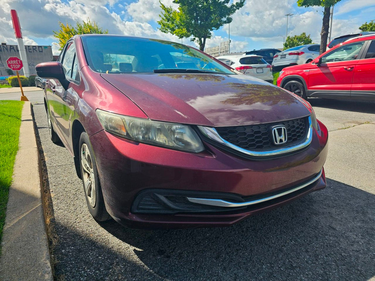 2014 Honda Civic Sedan LX MANUELLE; A/C GRP ELECTIQUE SIEGES CHAUFFANT