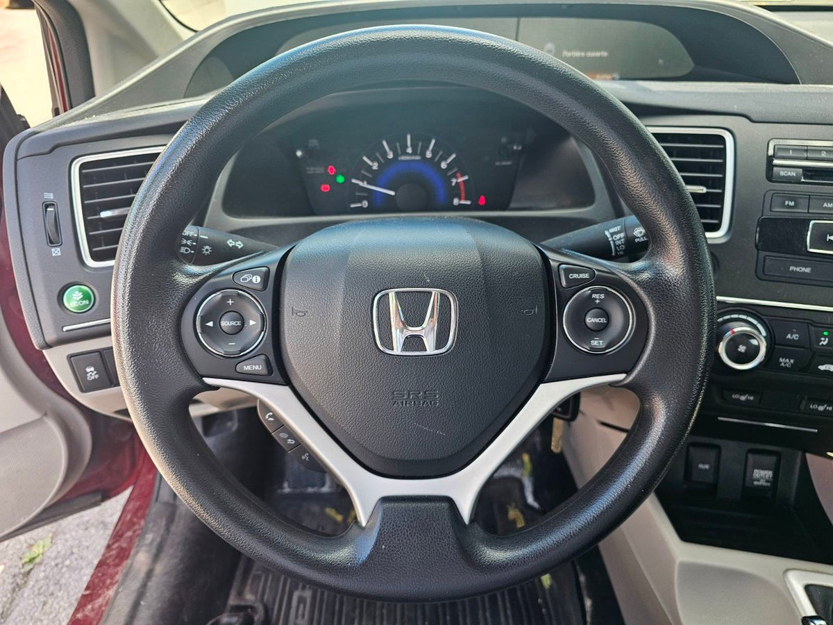 2014 Honda Civic Sedan LX MANUELLE; A/C GRP ELECTIQUE SIEGES CHAUFFANT