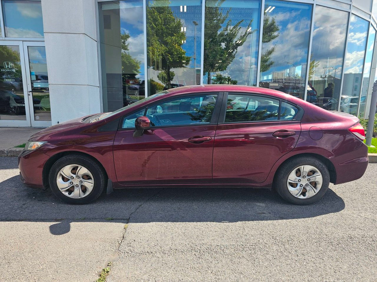 2014 Honda Civic Sedan LX MANUELLE; A/C GRP ELECTIQUE SIEGES CHAUFFANT