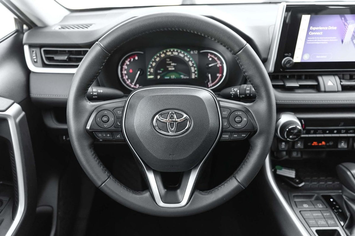 2024 Toyota RAV4 XLE AWD