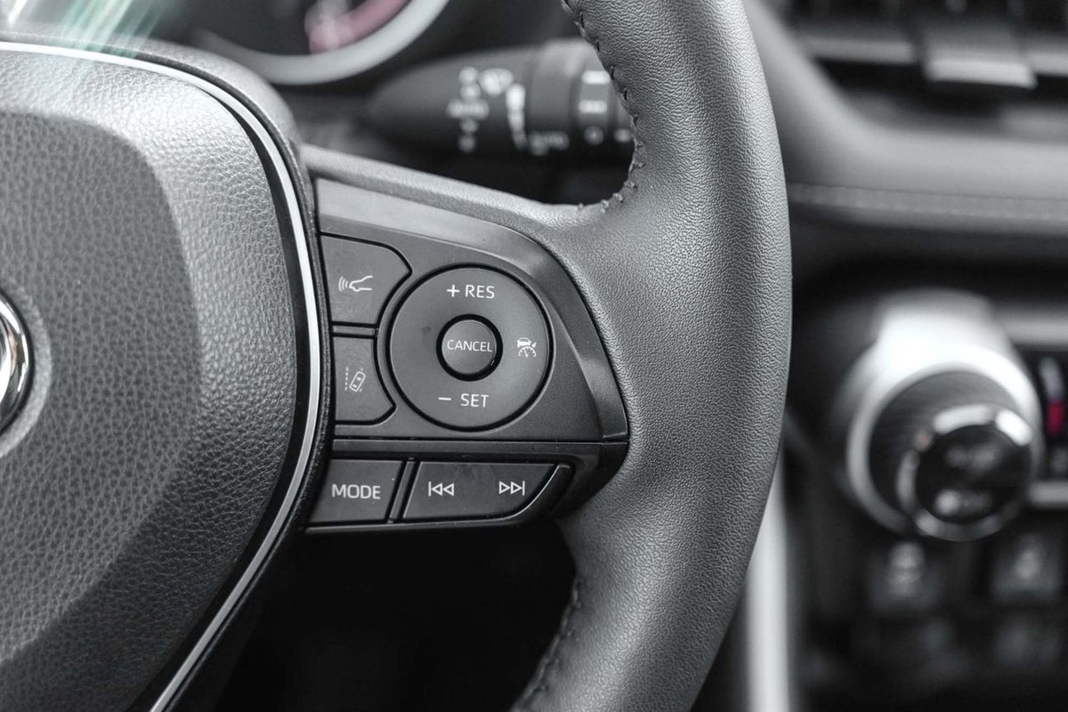 2024 Toyota RAV4 XLE AWD