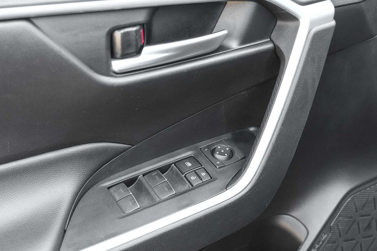 2024 Toyota RAV4 XLE AWD