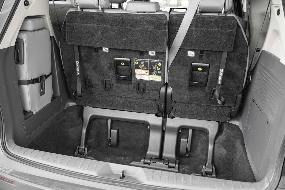 2021 Toyota Sienna XLE FWD