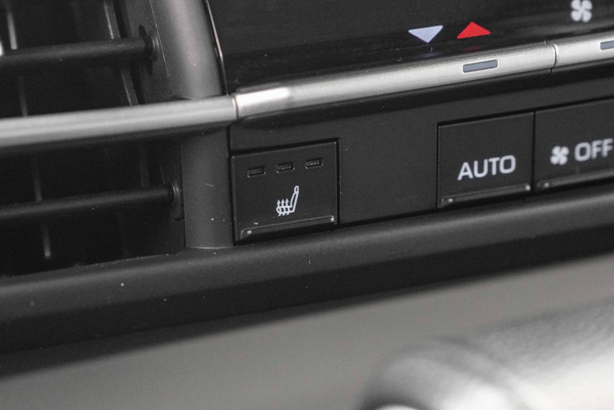 2021 Toyota Sienna XLE FWD