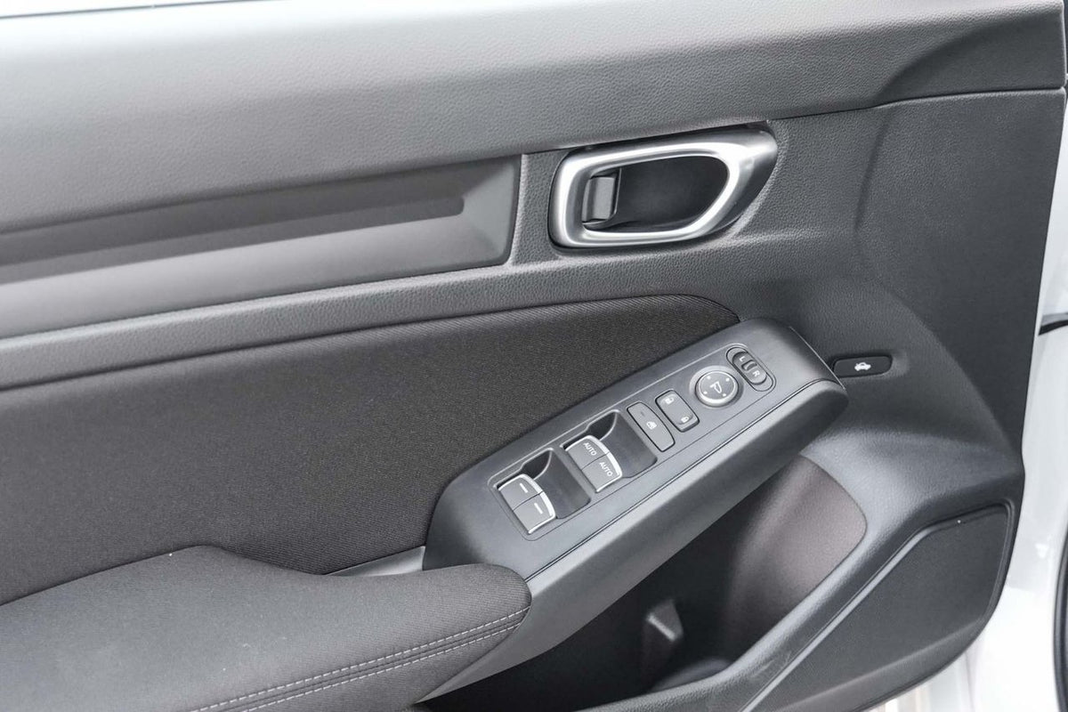 2026 Honda Civic SPORT; TOIT ANGLES MORT SIEGES+VOLANT CHAUFFANT