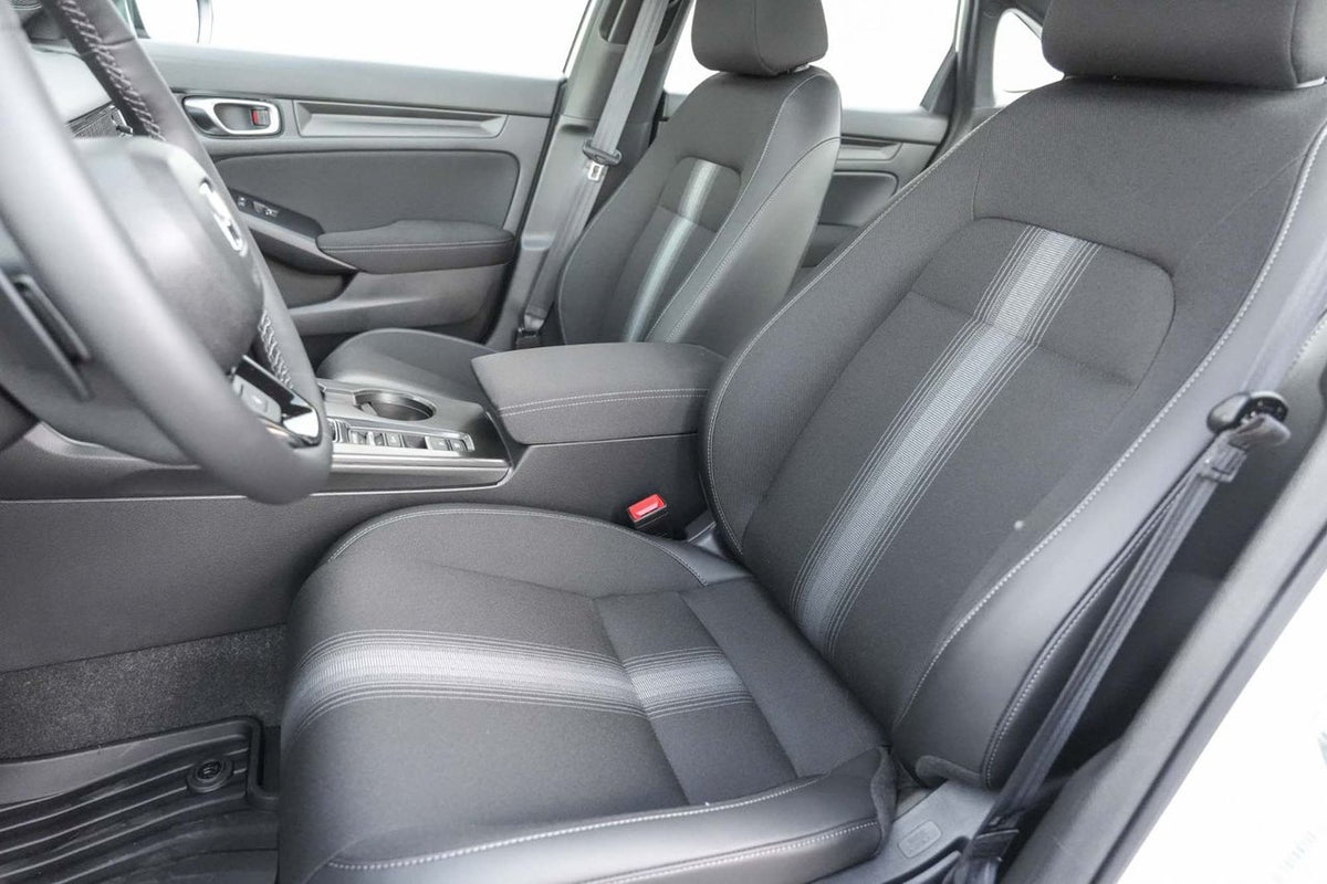 2026 Honda Civic SPORT; TOIT ANGLES MORT SIEGES+VOLANT CHAUFFANT