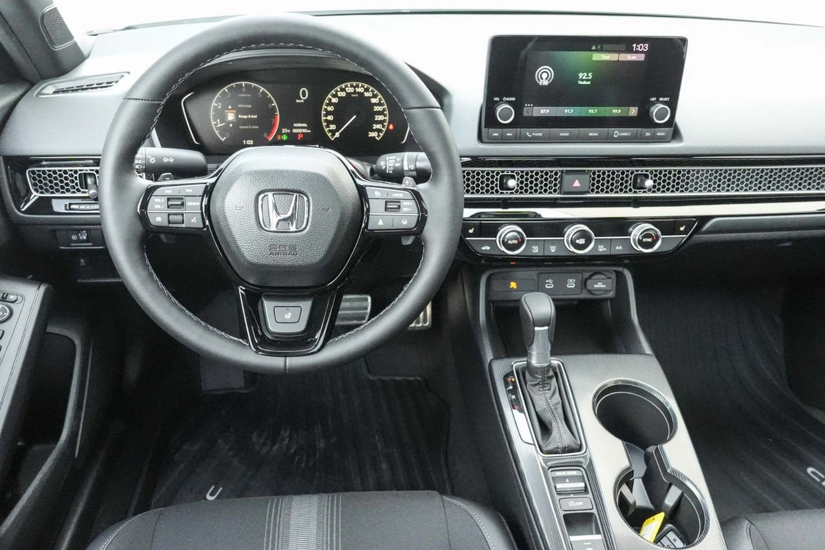 2026 Honda Civic SPORT; TOIT ANGLES MORT SIEGES+VOLANT CHAUFFANT