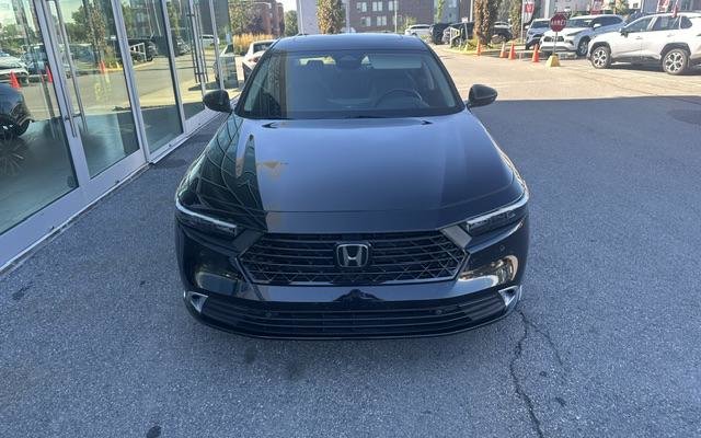 2023 Honda Accord Hybrid Touring **BAS KM**LOW KM**