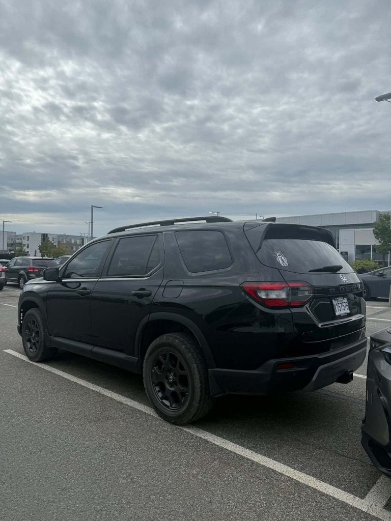 2023 Honda Pilot TrailSport