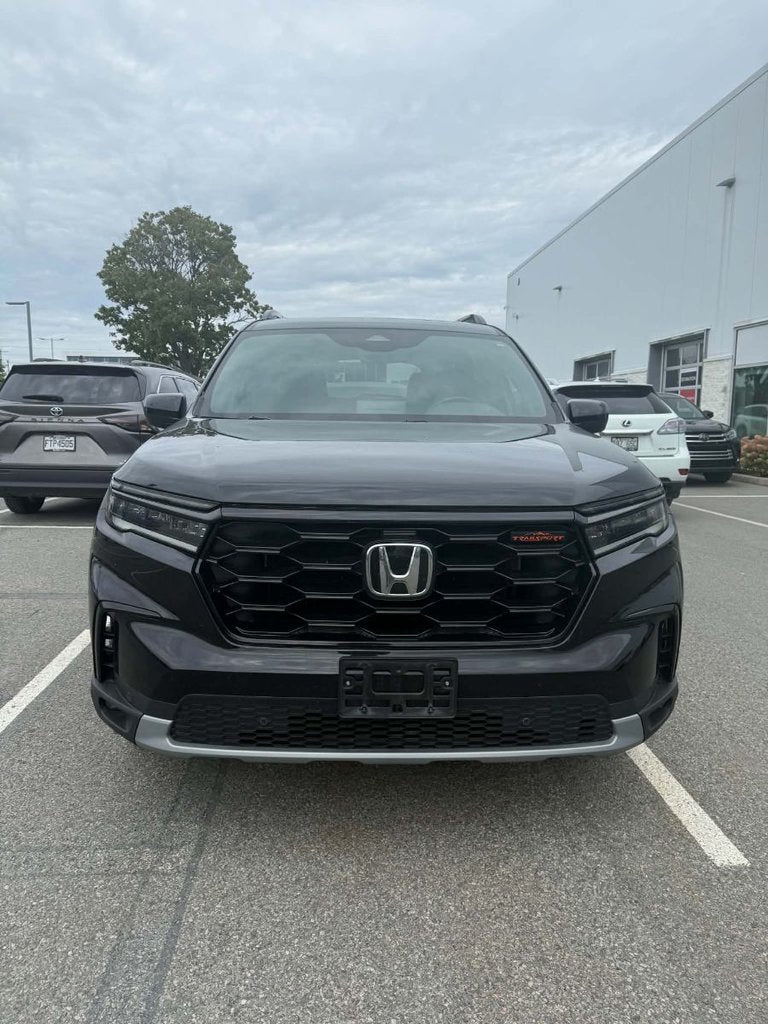 2023 Honda Pilot TrailSport