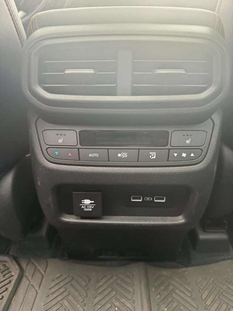 2023 Honda Pilot TrailSport