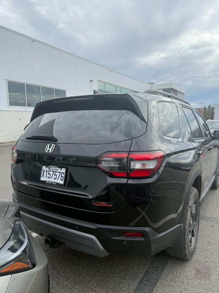 2023 Honda Pilot TrailSport