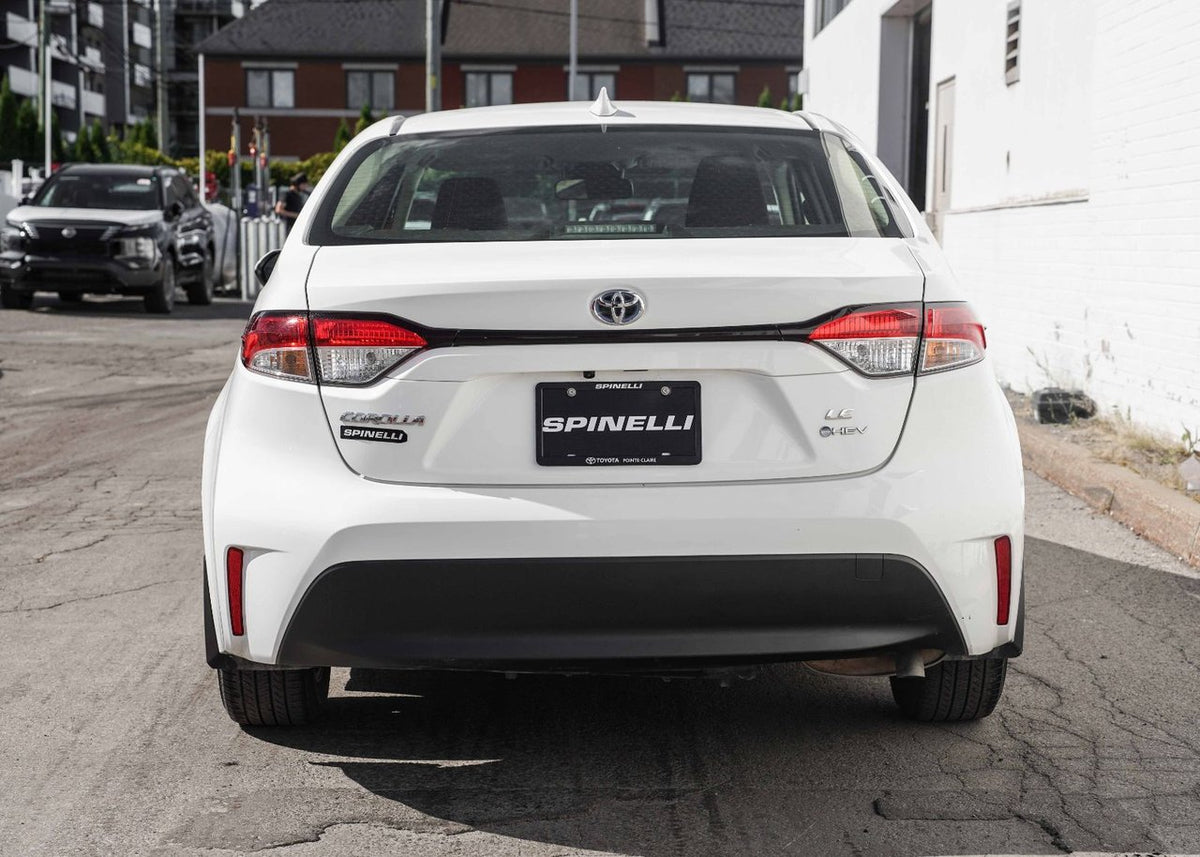 2025 Toyota Corolla Hybrid LE