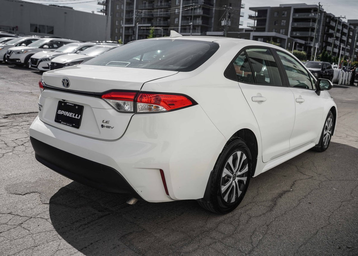 2025 Toyota Corolla Hybrid LE